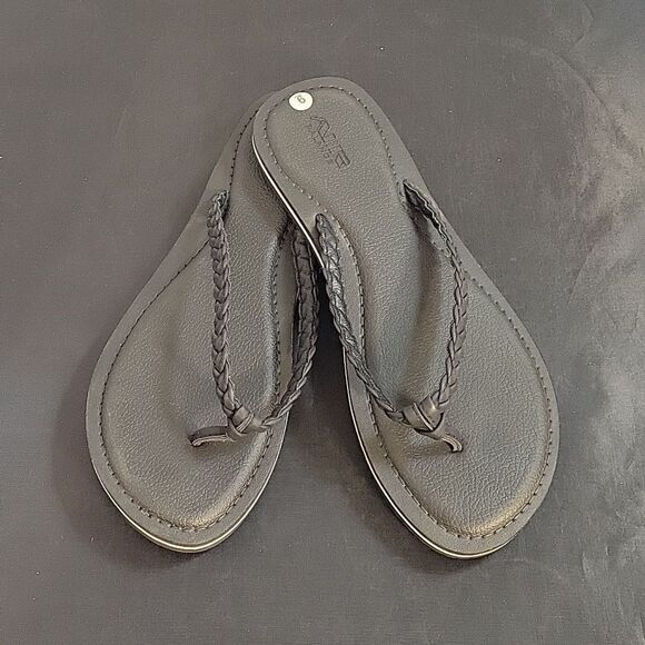 BRAND NEW AIR BALANCE BRAIDED STRAP DETAILS SLIP-ON FLAT SANDAL - Picture 12 of 13